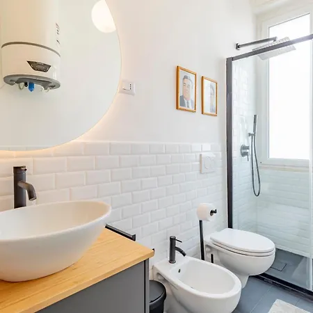 Aurealiving - Satrico Cozy Fast Wifi And Air Conditioning *