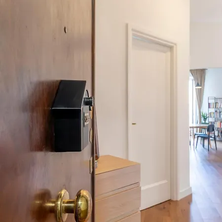 Aurealiving - Satrico Cozy Fast Wifi And Air Conditioning *